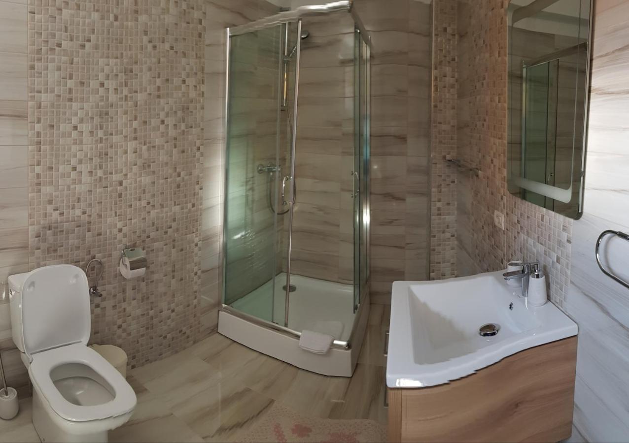 Hotel Casa Montis Borşa Esterno foto